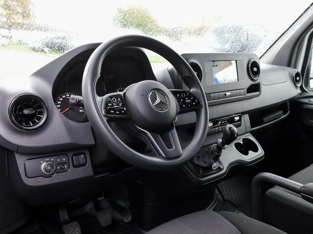 MERCEDES-BENZ Sprinter317CDI Maxi Koffer,LBW,Klima,Kamera... - Fourgon grand volume: photos 5 MERCEDES-BENZ Sprinter317CDI Maxi Koffer,LBW,Klima,Kamera... - Fourgon grand volume: photos 5