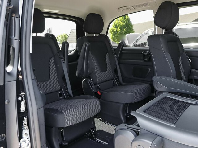 MERCEDES-BENZ V 220 d STYLE kompakt,6Sitzer,Distronic,AHK - Minibus, Transport de personnes: photos 3 MERCEDES-BENZ V 220 d STYLE kompakt,6Sitzer,Distronic,AHK - Minibus, Transport de personnes: photos 3