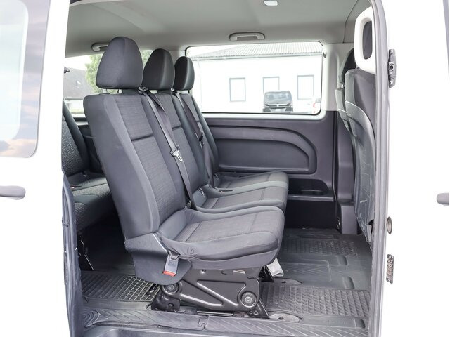 MERCEDES-BENZ Vito 111 TourerPro,lang,8Sitzer,Klima,Standhzg. - Minibus, Transport de personnes: photos 4 MERCEDES-BENZ Vito 111 TourerPro,lang,8Sitzer,Klima,Standhzg. - Minibus, Transport de personnes: photos 4