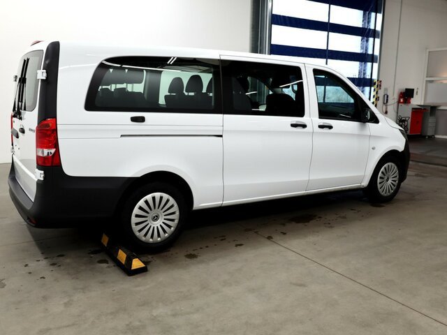 Minibus, Transport de personnes MERCEDES-BENZ Vito 114 TourerPro,Extralang,8Sitzer,Automatik: photos 11
