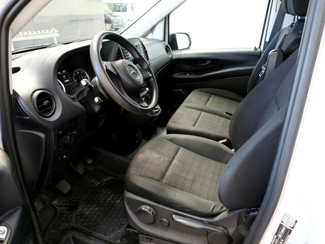 MERCEDES-BENZ Vito114CDI KA lang ,Klima,Sortimo Regalsystem - Fourgonnette: photos 2 MERCEDES-BENZ Vito114CDI KA lang ,Klima,Sortimo Regalsystem - Fourgonnette: photos 2