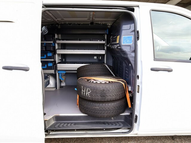 MERCEDES-BENZ Vito114CDI KA lang ,Klima,SortimoRegalsystem... - Fourgonnette: photos 4 MERCEDES-BENZ Vito114CDI KA lang ,Klima,SortimoRegalsystem... - Fourgonnette: photos 4