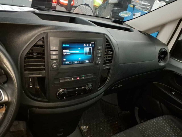 MERCEDES-BENZ Vito116CDI KA Extralang,Automatik,Klima,Kamera... - Fourgonnette: photos 4 MERCEDES-BENZ Vito116CDI KA Extralang,Automatik,Klima,Kamera... - Fourgonnette: photos 4