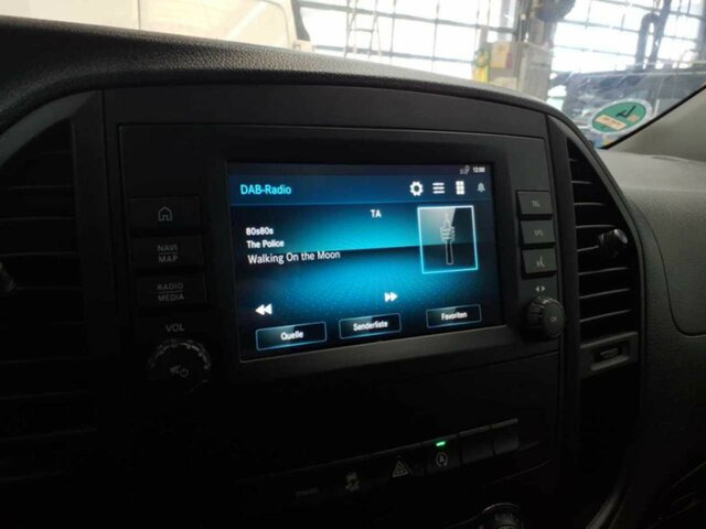 MERCEDES-BENZ Vito116CDI KA Extralang,Automatik,Klima,Kamera... - Fourgonnette: photos 4 MERCEDES-BENZ Vito116CDI KA Extralang,Automatik,Klima,Kamera... - Fourgonnette: photos 4