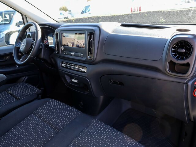 MERCEDES-BENZ Vito116CDI KA lang,Automatik,Klima,Tempomat... - Fourgonnette: photos 4 MERCEDES-BENZ Vito116CDI KA lang,Automatik,Klima,Tempomat... - Fourgonnette: photos 4