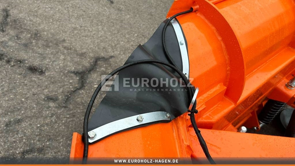 Lame à neige pour Machine agricole neuf Schneepflug für Radlader Kramer 850 950 8105: photos 17 Lame à neige pour Machine agricole neuf Schneepflug für Radlader Kramer 850 950 8105: photos 17