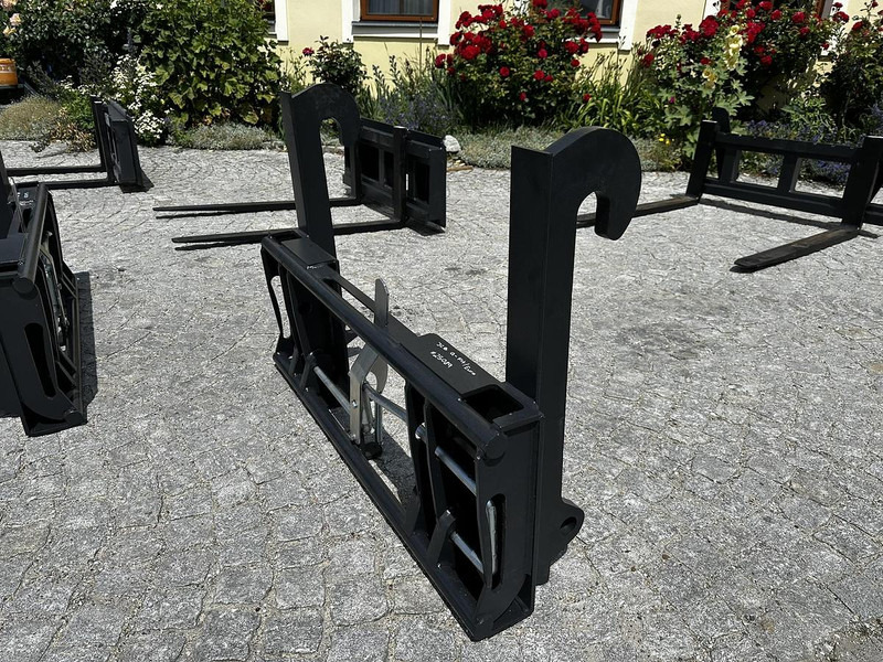 Big Adapter JCB Q-Fit passend zu Euro Aufnahme - Accessoire: photos 2 Big Adapter JCB Q-Fit passend zu Euro Aufnahme - Accessoire: photos 2