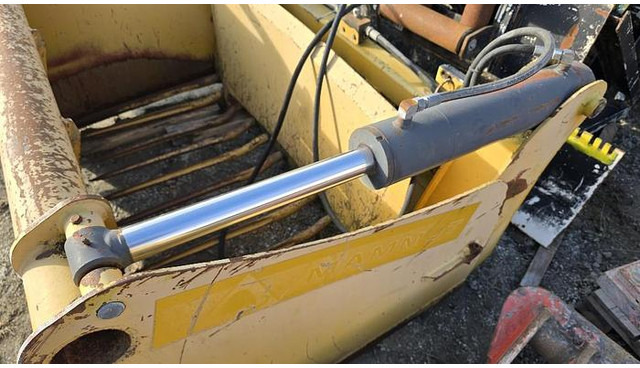 Pièces de rechange MAMMUT 145 cm Siloblockzanke mit Euro Aufnahme: photos 9 Pièces de rechange MAMMUT 145 cm Siloblockzanke mit Euro Aufnahme: photos 9