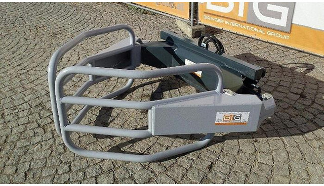 Sonarol Rundballengreifer 180 cm pass. zu Euro Aufnahme - Grappin pour Machine agricole: photos 1 Sonarol Rundballengreifer 180 cm pass. zu Euro Aufnahme - Grappin pour Machine agricole: photos 1