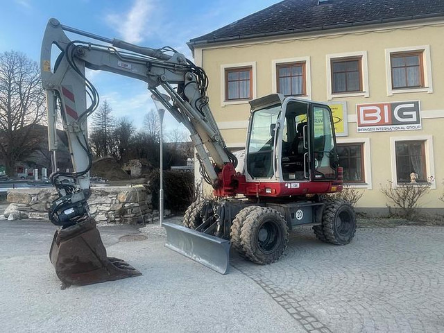 Takeuchi TB295W Mobilbagger - Pelle: photos 1 Takeuchi TB295W Mobilbagger - Pelle: photos 1