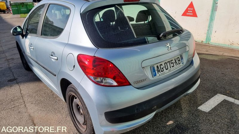 207 1.6hdi - Voiture: photos 2 207 1.6hdi - Voiture: photos 2