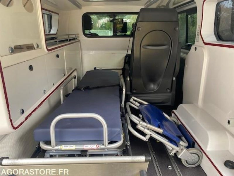 AMBULANCE FIAT TALENTO L1H1 120 CV - 2019 - 121 000km - Ambulance: photos 3 AMBULANCE FIAT TALENTO L1H1 120 CV - 2019 - 121 000km - Ambulance: photos 3