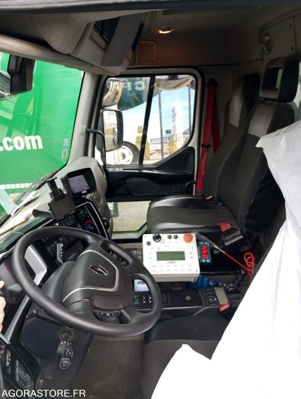 Benne à ordures ménagères BOM RENAULT D - 2021 - 157703km - FZ331QB: photos 18 Benne à ordures ménagères BOM RENAULT D - 2021 - 157703km - FZ331QB: photos 18