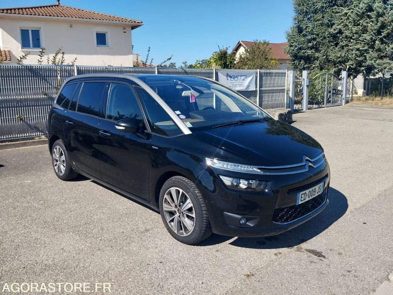 CITROEN C4 EXCLUSIVE - 7 PLACES - ANNÉE 2016 - 134 000 KMS - - Voiture: photos 3 CITROEN C4 EXCLUSIVE - 7 PLACES - ANNÉE 2016 - 134 000 KMS - - Voiture: photos 3