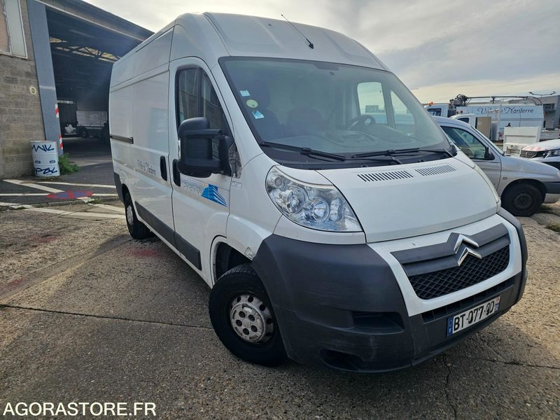 CITROEN JUMPER - 2011 - 86131KM - BT077QD - Fourgon utilitaire: photos 2 CITROEN JUMPER - 2011 - 86131KM - BT077QD - Fourgon utilitaire: photos 2