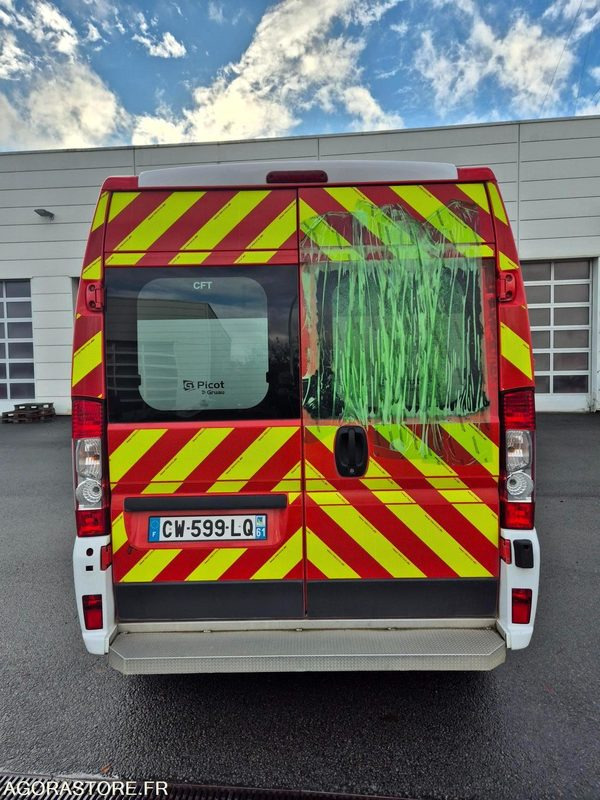 CITROEN JUMPER CW-599-LQ - Ambulance: photos 3 CITROEN JUMPER CW-599-LQ - Ambulance: photos 3