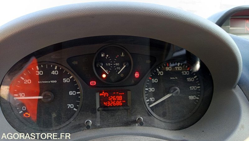 CITROEN JUMPY - 2012 / 432686 KM (CH-493-RZ) - Fourgon utilitaire: photos 5 CITROEN JUMPY - 2012 / 432686 KM (CH-493-RZ) - Fourgon utilitaire: photos 5