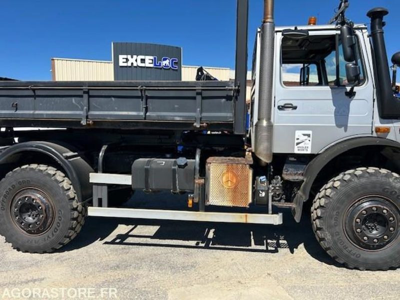 CAMION 4X4 MERCEDES UNIMOG U5000 2009 62289 KM 4667 HEURES - Camion: photos 2 CAMION 4X4 MERCEDES UNIMOG U5000 2009 62289 KM 4667 HEURES - Camion: photos 2