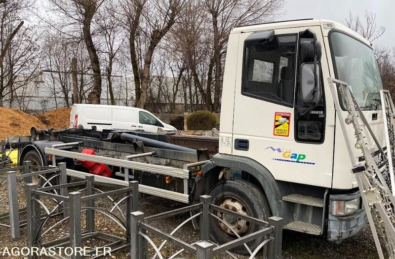 CAMION AMPLIROLL IVECO EUROCARGO - Camion: photos 1 CAMION AMPLIROLL IVECO EUROCARGO - Camion: photos 1