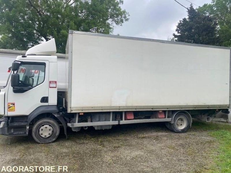 CAMION FOURGON HAYON RENAULT D12 - 2017 - 260 000km - Camion: photos 2 CAMION FOURGON HAYON RENAULT D12 - 2017 - 260 000km - Camion: photos 2