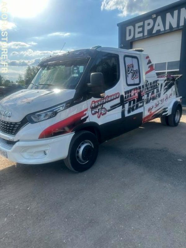 Iveco Dépanneuse Jigé International - 2021 - 205 000 KM - Camion: photos 1 Iveco Dépanneuse Jigé International - 2021 - 205 000 KM - Camion: photos 1