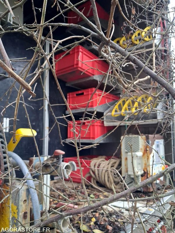 MAN TGM 4X4 18.250 Fourgon GIMAEX VASP 2011 212000Km ROULANT PRO UNIQUEMENT - Camion: photos 5 MAN TGM 4X4 18.250 Fourgon GIMAEX VASP 2011 212000Km ROULANT PRO UNIQUEMENT - Camion: photos 5