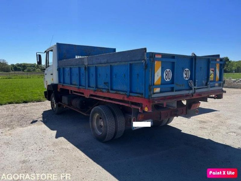 MERCEDES 809 D BENNE 7T5 - Camion: photos 2 MERCEDES 809 D BENNE 7T5 - Camion: photos 2