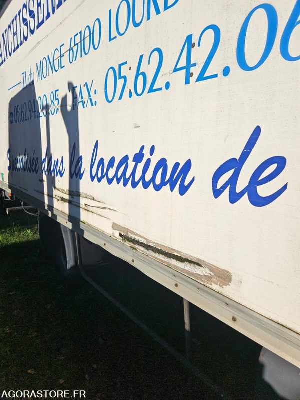 PL-RENAULT MIDLUM- 407653Km-2005 - Camion: photos 3 PL-RENAULT MIDLUM- 407653Km-2005 - Camion: photos 3