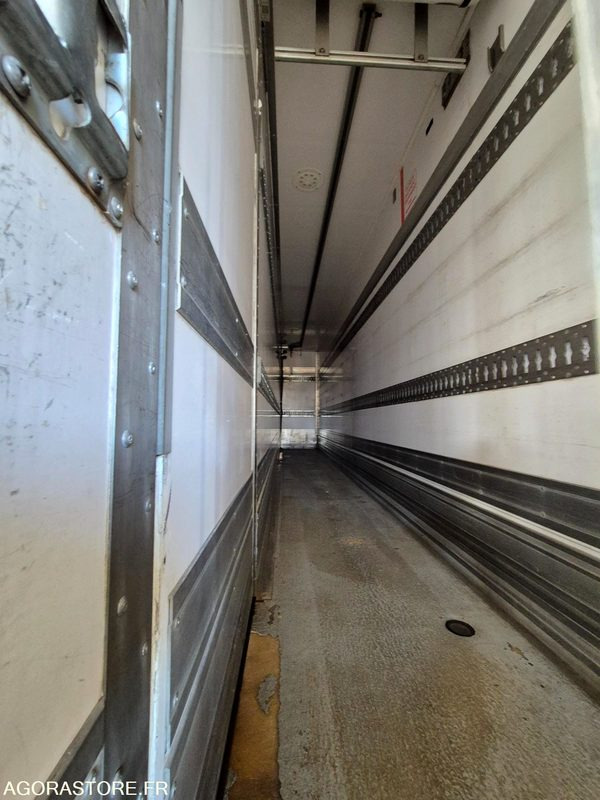 Camion Porteur Volvo frigo: photos 8
