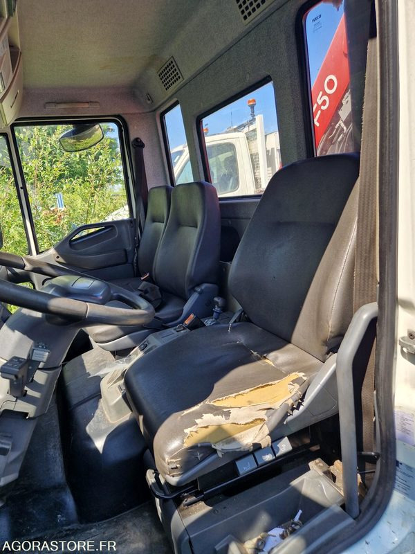 Camion Porteur benne grue Iveco 100E18 - DA218FM: photos 6