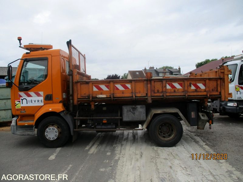 RENAULT MIDLUM 22016C BENNE 2001 - Camion: photos 1 RENAULT MIDLUM 22016C BENNE 2001 - Camion: photos 1