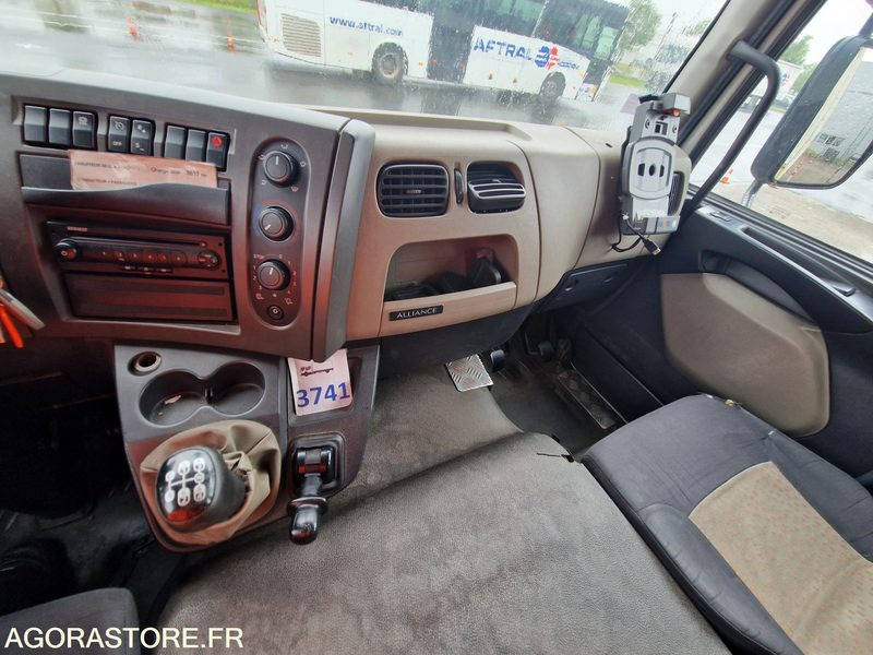 RENAULT Midlum 3741 EB-274-PG - Camion: photos 5 RENAULT Midlum 3741 EB-274-PG - Camion: photos 5