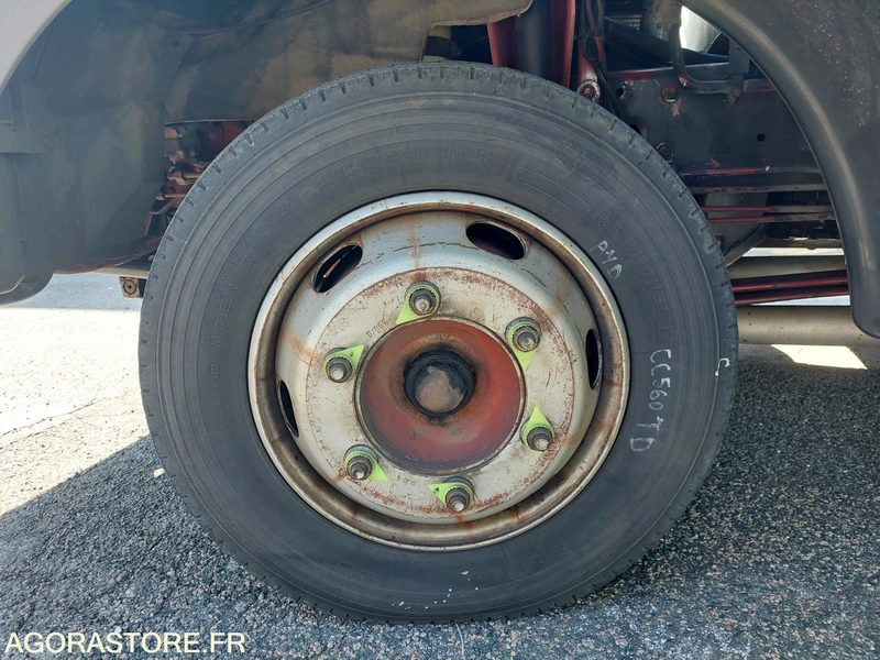Renault S 160 - CC 560 TD - 370 421 KM - Camion: photos 5 Renault S 160 - CC 560 TD - 370 421 KM - Camion: photos 5