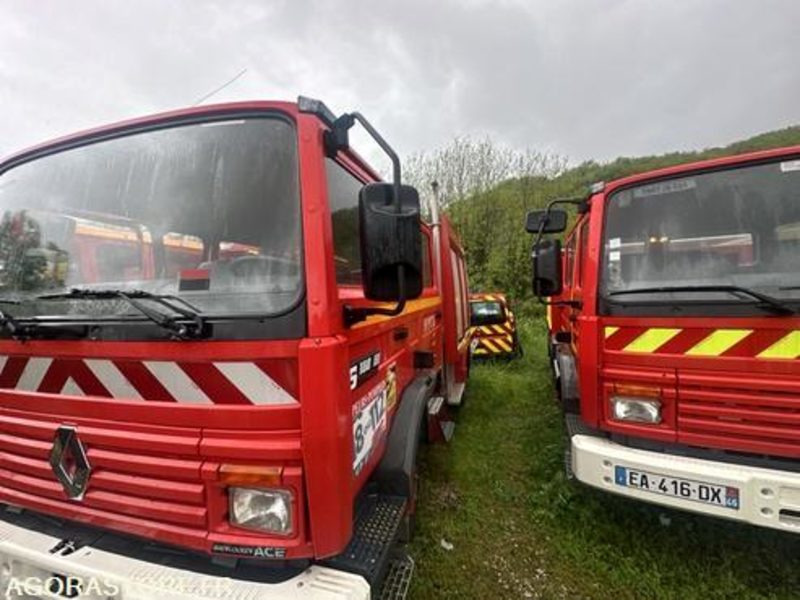 Renault S180 midler - 2470JK46 - Camion: photos 1 Renault S180 midler - 2470JK46 - Camion: photos 1