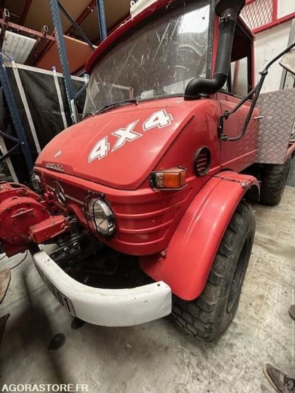 UNIMOG 406.200/416 4X4 17870 KM - Camion: photos 1 UNIMOG 406.200/416 4X4 17870 KM - Camion: photos 1