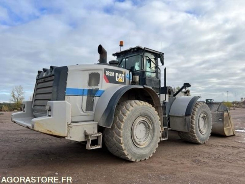 Chargeuse CATERPILLAR 982M de 2017 - 10 516 HEURES - Chargeuse: photos 1 Chargeuse CATERPILLAR 982M de 2017 - 10 516 HEURES - Chargeuse: photos 1