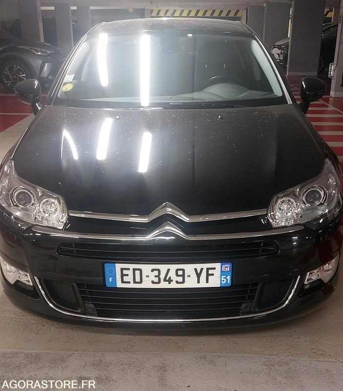 Citroën C5 2.0 Bleuhdi - 2016 - 191232kms - Voiture: photos 1 Citroën C5 2.0 Bleuhdi - 2016 - 191232kms - Voiture: photos 1