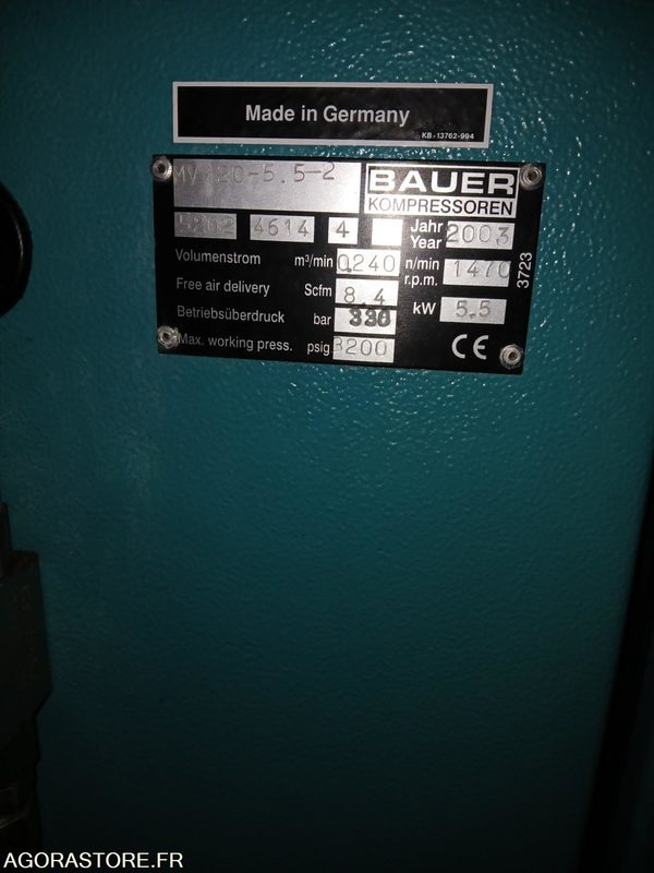 Compresseur HP air respirable BAUER MV120, avec rampe de gonflage 6 flexibles - Compresseur d'air: photos 3 Compresseur HP air respirable BAUER MV120, avec rampe de gonflage 6 flexibles - Compresseur d'air: photos 3