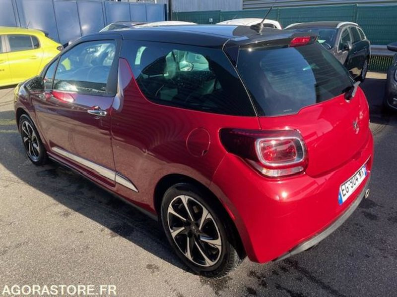 DS3SOCHIC PT 110cv. 11/2016. 107150 KM - Voiture: photos 3 DS3SOCHIC PT 110cv. 11/2016. 107150 KM - Voiture: photos 3