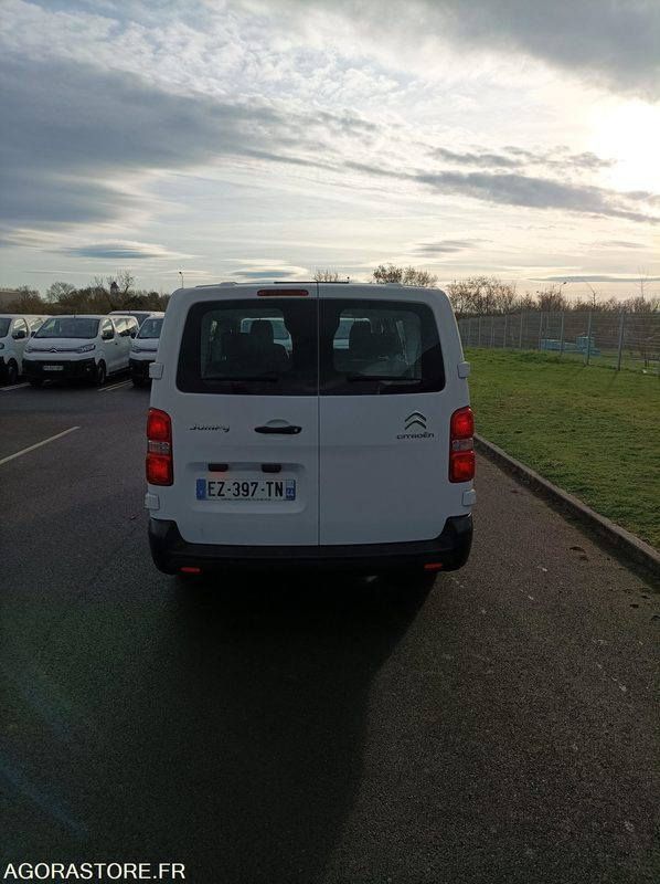 EZ-397-TN - Roulant - CITROEN JUMPY SPACE TOURER - VP - 183 132 Kms - Minibus, Transport de personnes: photos 5 EZ-397-TN - Roulant - CITROEN JUMPY SPACE TOURER - VP - 183 132 Kms - Minibus, Transport de personnes: photos 5