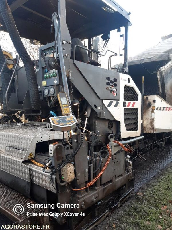 FINISSEUR - VOLVO - 7820C - 3/6M - 2017 - 7000H - Finisseur: photos 2 FINISSEUR - VOLVO - 7820C - 3/6M - 2017 - 7000H - Finisseur: photos 2