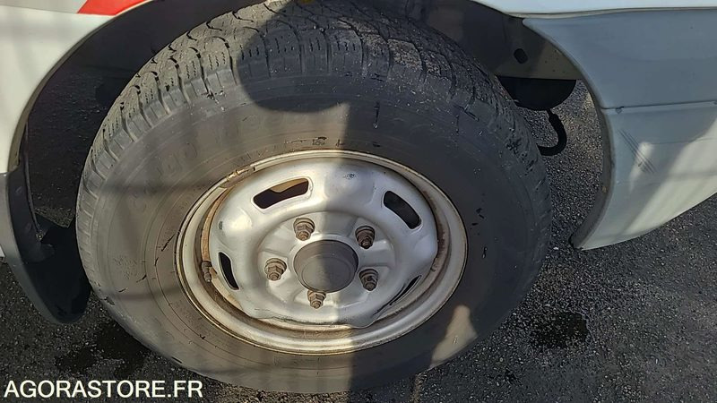 Ford Transit LS - 2008 - 102029kms -932AZP67 - Fourgon utilitaire: photos 4 Ford Transit LS - 2008 - 102029kms -932AZP67 - Fourgon utilitaire: photos 4