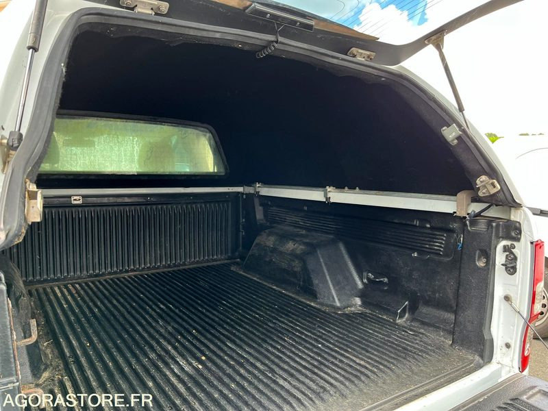 HARD TOP FORD RANGER - Outil/ Équipement: photos 5 HARD TOP FORD RANGER - Outil/ Équipement: photos 5