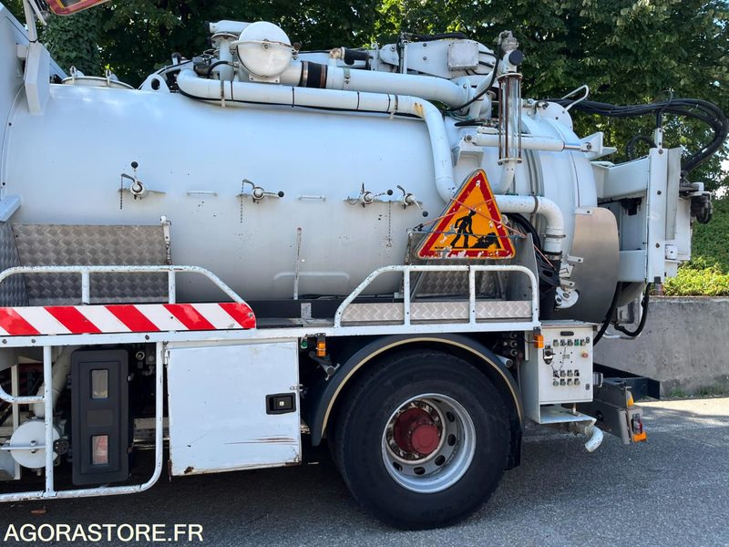 HYDROCUREUR HUWER RENAULT 19T - Camion hydrocureur: photos 5 HYDROCUREUR HUWER RENAULT 19T - Camion hydrocureur: photos 5