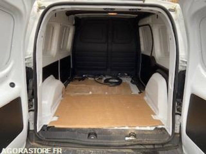 KANGOO VAN E-TECH - 2023 - 13000KM - Fourgonnette, Utilitaire électrique: photos 4 KANGOO VAN E-TECH - 2023 - 13000KM - Fourgonnette, Utilitaire électrique: photos 4