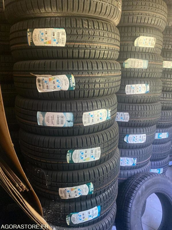 LOT DE 20 PNEUS NOKIAN ROTIIVA HT 245/70R17 110T DOT 2019 (T429309) - Pneu: photos 2 LOT DE 20 PNEUS NOKIAN ROTIIVA HT 245/70R17 110T DOT 2019 (T429309) - Pneu: photos 2