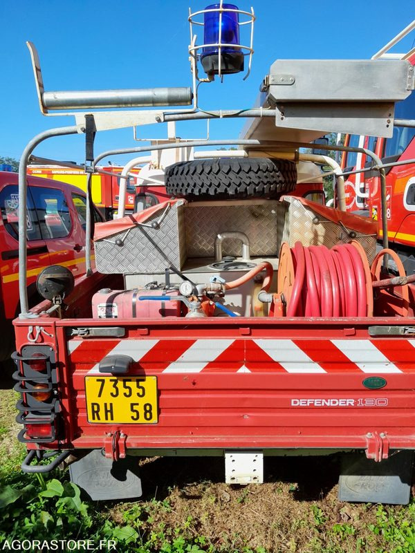 SUV Land rover Défender TDI 130 Pick-up incendie: photos 13