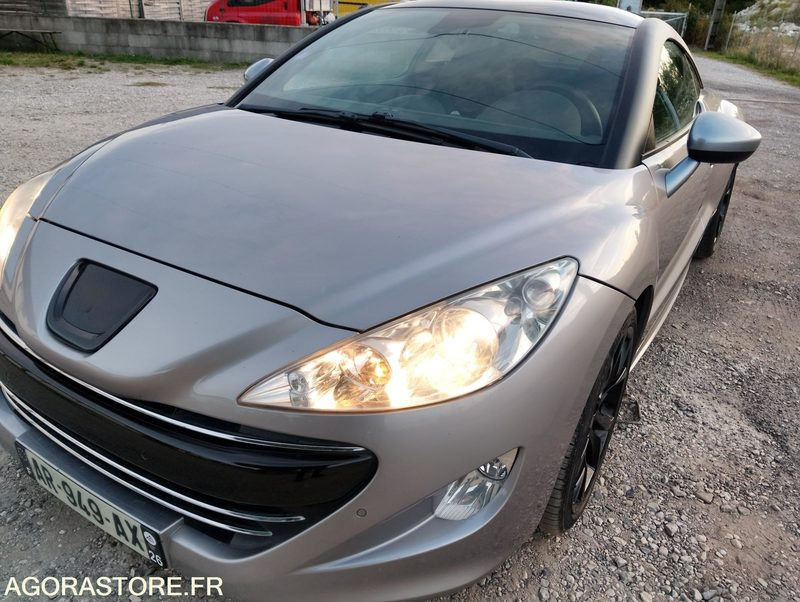 Lot B1 RCZ - 2010 - 152 522 kms - Voiture: photos 4 Lot B1 RCZ - 2010 - 152 522 kms - Voiture: photos 4
