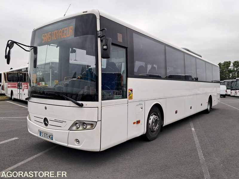 MERCEDES INTOURO N°083294 - Bus scolaire: photos 3 MERCEDES INTOURO N°083294 - Bus scolaire: photos 3