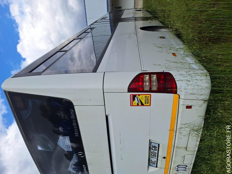 MERCEDES INTOURO N°093272 - Bus scolaire: photos 3 MERCEDES INTOURO N°093272 - Bus scolaire: photos 3